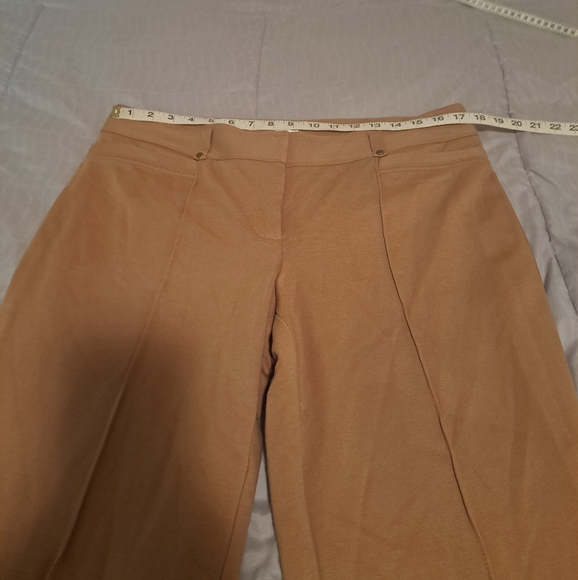 Cache Women's wide leg dress pants fully lined size 14. - Picture 8 of 9